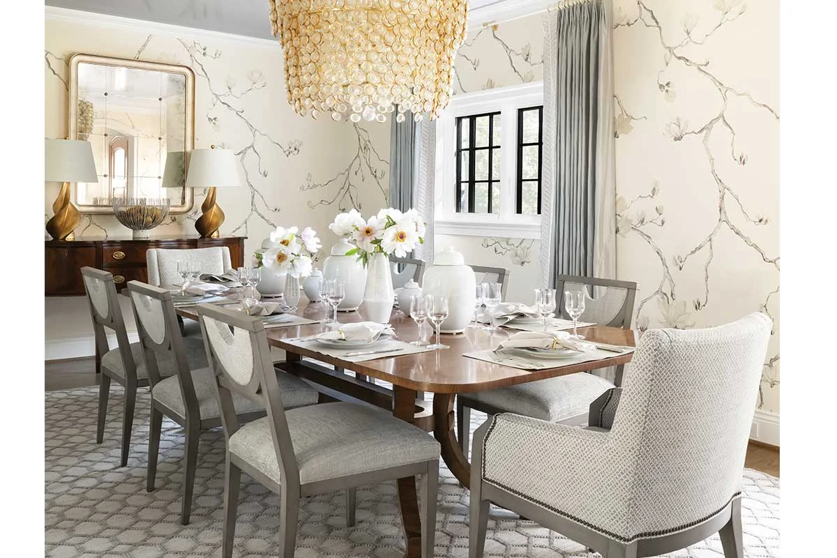 Elegant dining room wallpaper